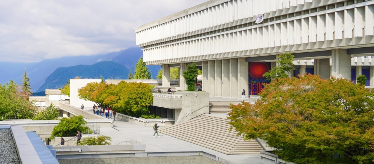 Dean's Strategic Priorities Fund